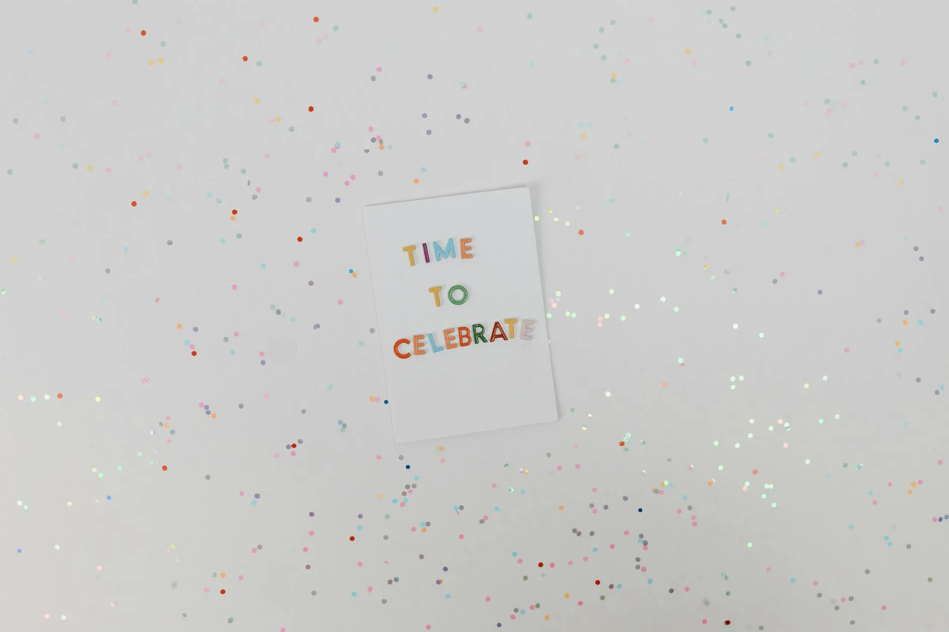 Gjuha shqipe – dialekte, gramatika dhe shprehjet!