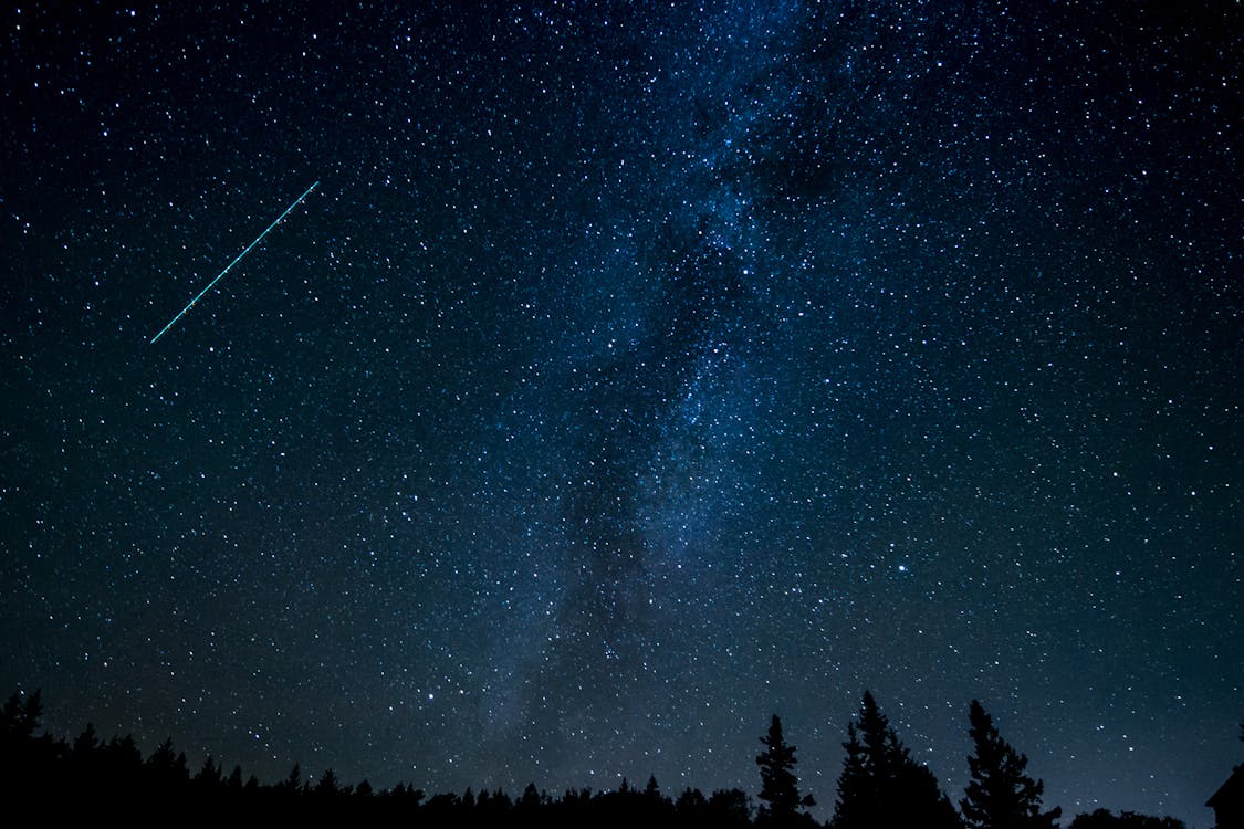Kuptimi i orës 22:22 — mesazhi shpirtëror